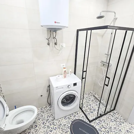 Luxury 1br 地拉那